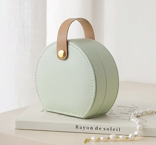 Boîte à bijoux personnalisable – Chic & pratique