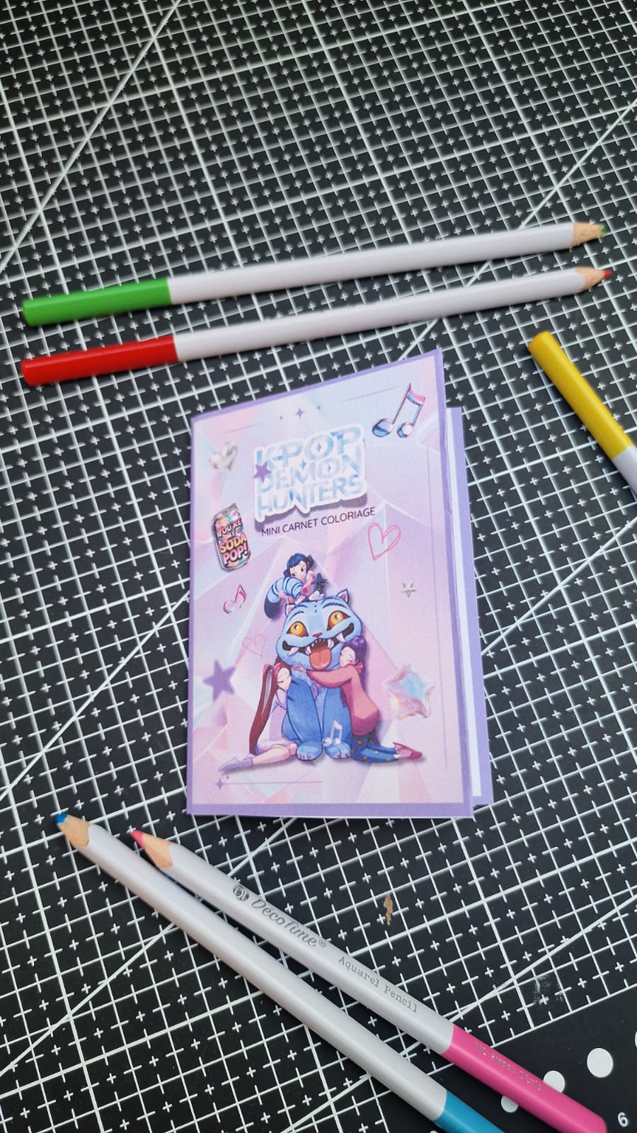 Mini livret de coloriage Atelier MARS – Huntrix✨ | PDF à imprimer et plier soi-même