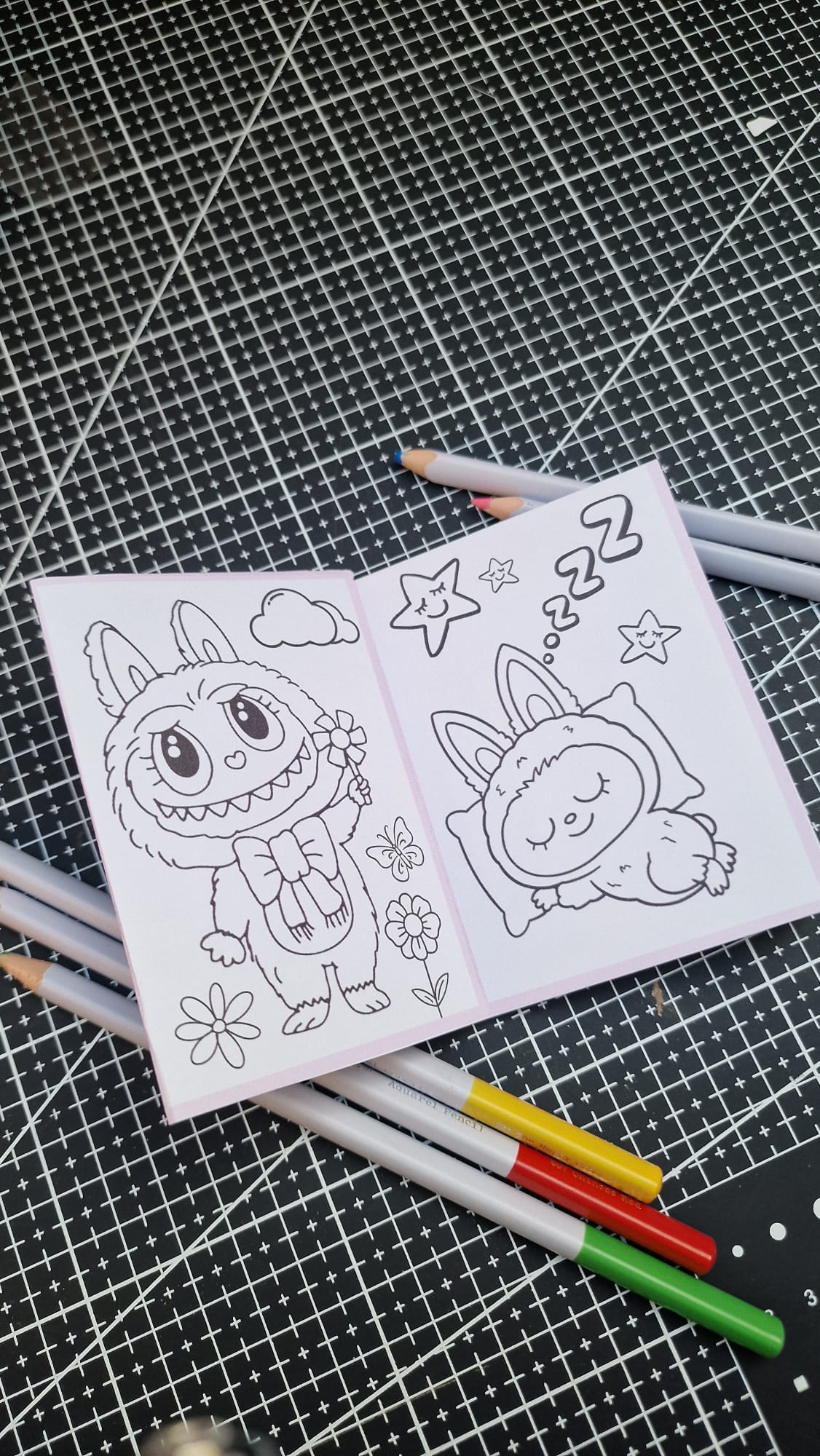 Mini livret de coloriage Atelier MARS – Labubu✨ | PDF à imprimer et plier soi-même