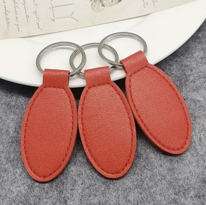 🔑 Personalized Keychain – The practical accessory with style