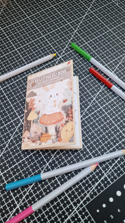 Mini livret de coloriage Atelier MARS – Lutins du Bois✨ | PDF à imprimer et plier soi-même