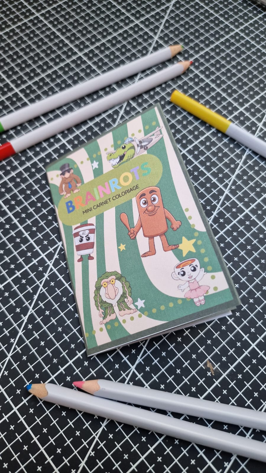 Mini livret de coloriage Atelier MARS – Brainrot✨ | PDF à imprimer et plier soi-même