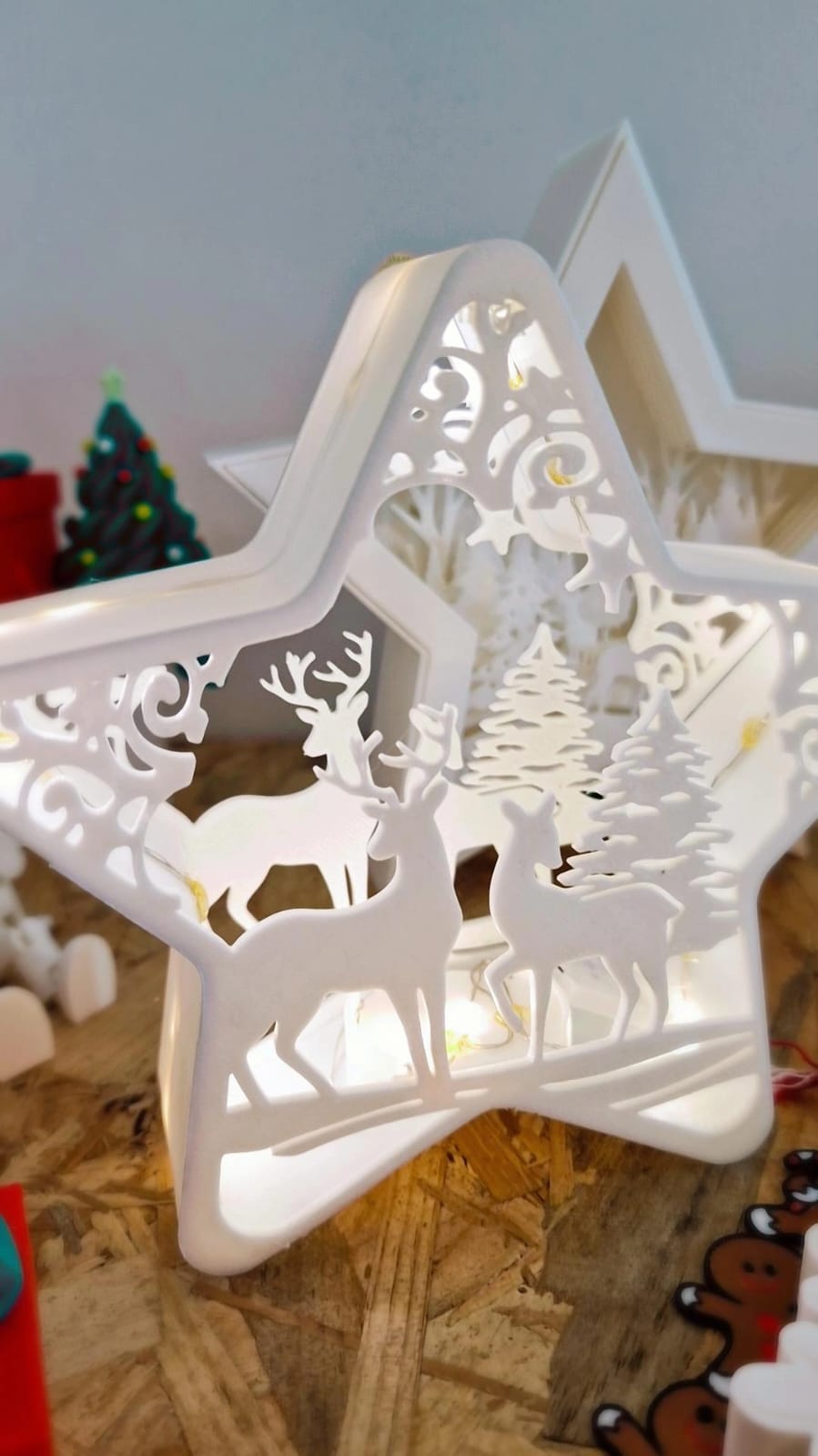 Lampe LED 3D de Noël – Étoile Forêt / Étoile Multicouche Cerf / Étoile Père Noël – Atelier MARS