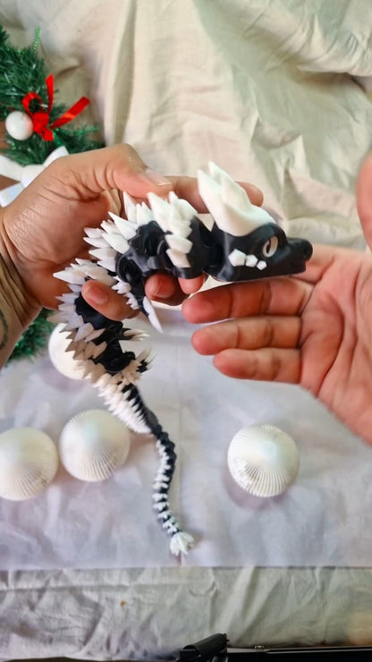 Dragon Articulé 3D – Noir & Blanc – Grand Modèle ~50 cm – Création Atelier MARS