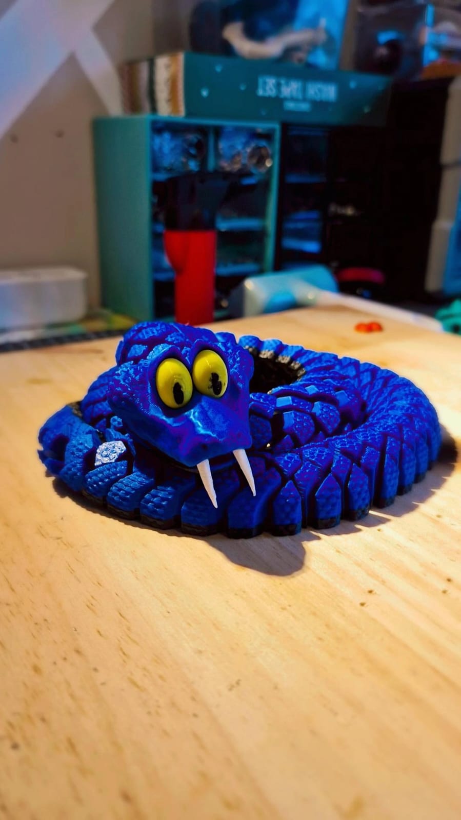 Serpent articulé 3D – Modèle Bleu XXL (74 cm) – Jouet flexible / Déco – Atelier MARS