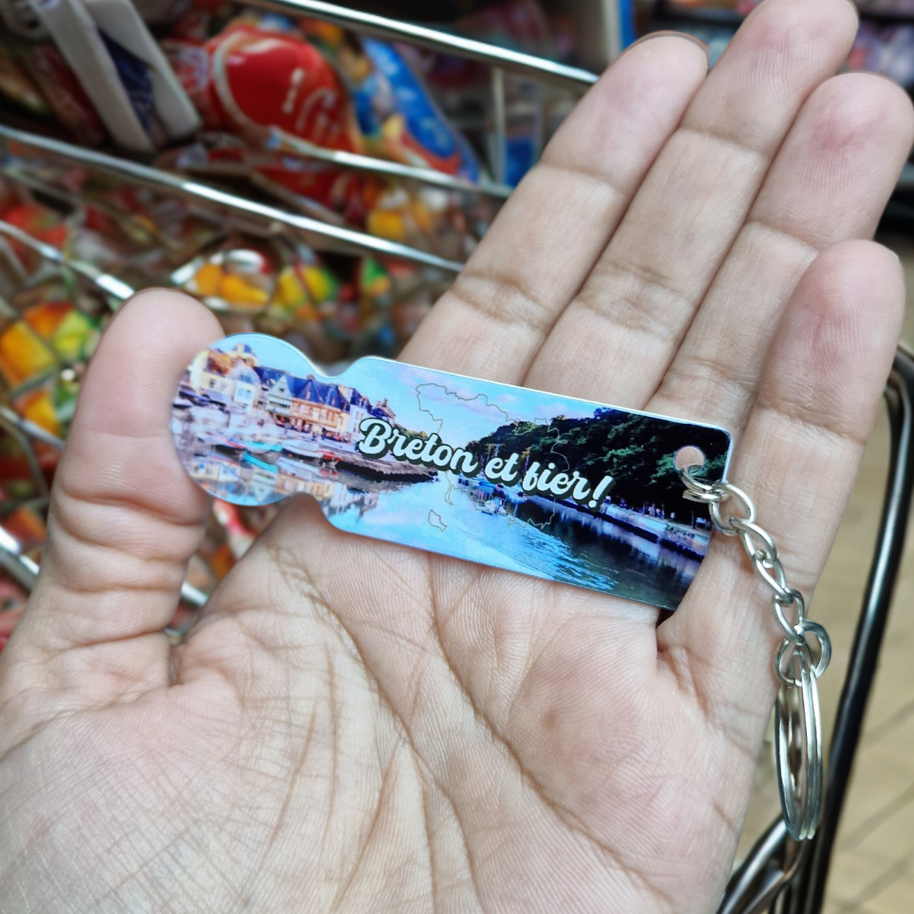 Shopping cart token keychain – Smart and stylish gift 🛒