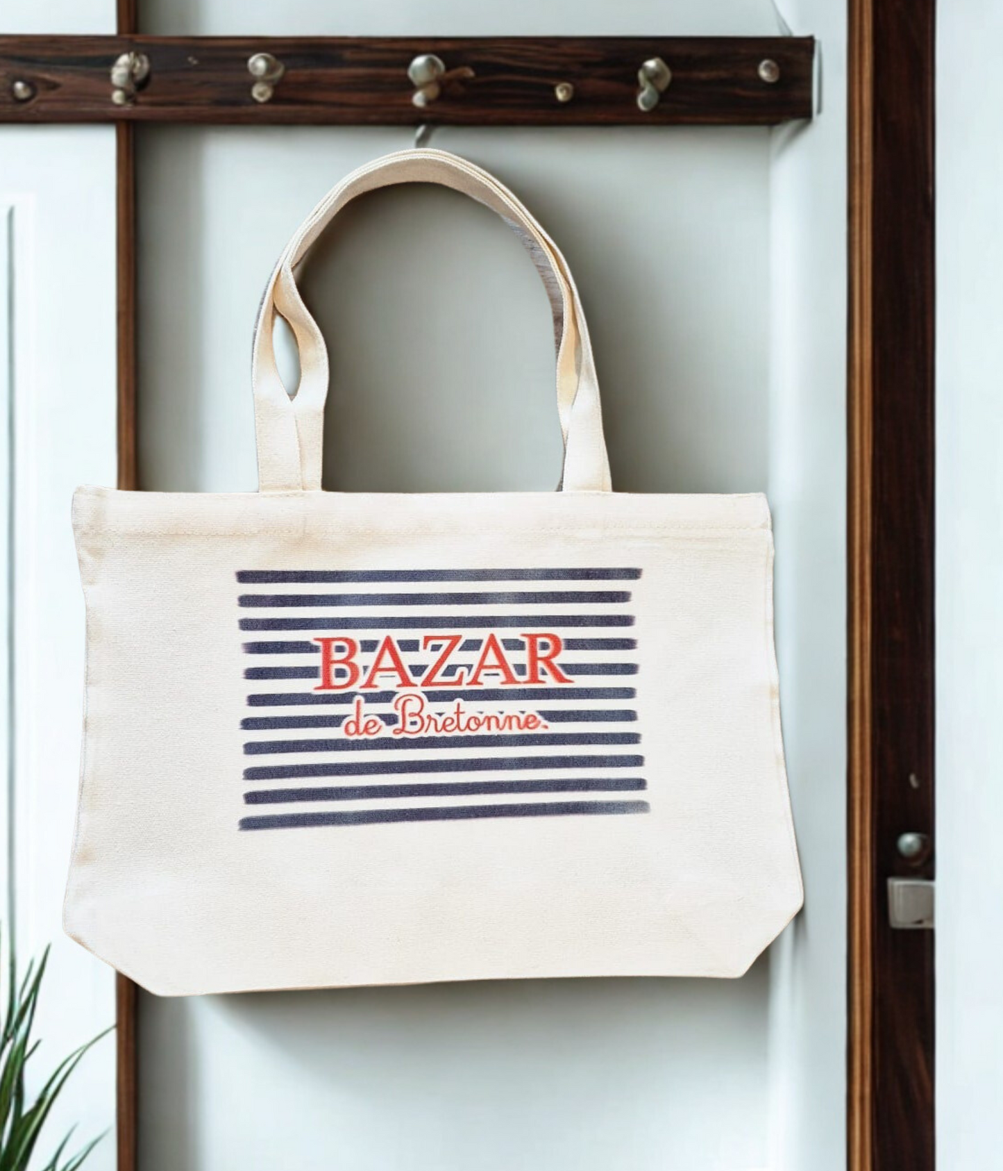 Tote Bag Blanc en Canevas – Motifs Cœur Maman & Bazar de Bretonne